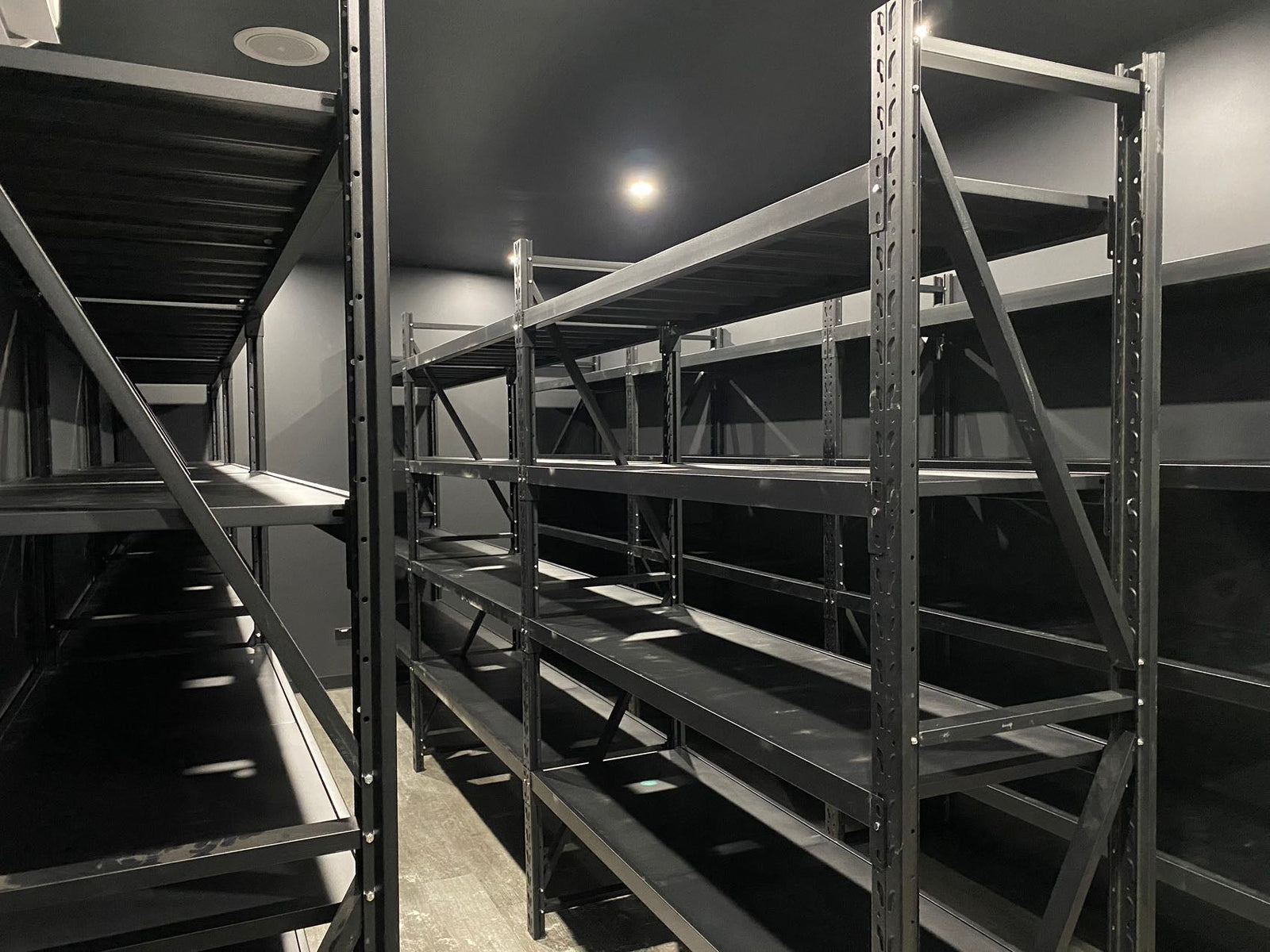 Does Metal Shelving Rust?